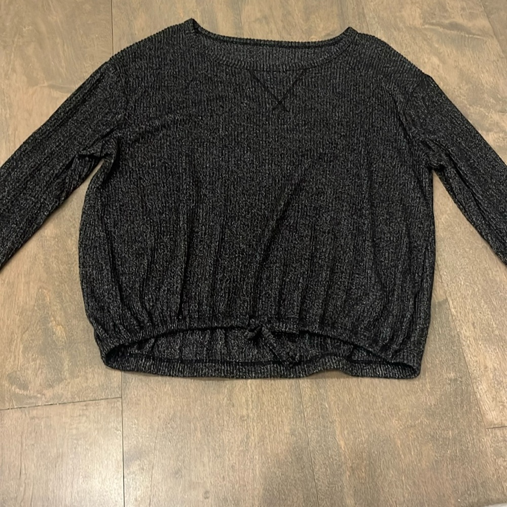 youth girls long sleeve shirt.